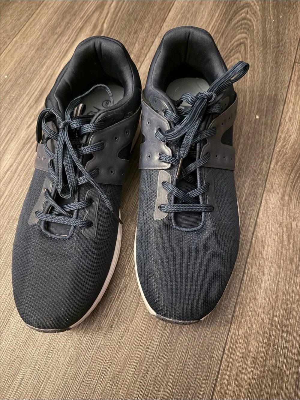 Men's Navy Lightweight Mesh Sneakers - Everyday Comfort